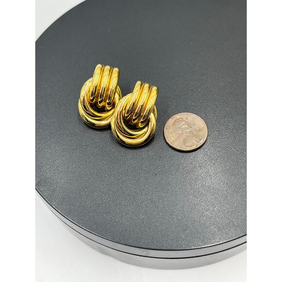 Chunky Intertwined Woven Love Knot. Gold Pierced Door knocker Earrings - Picture 5 of 8